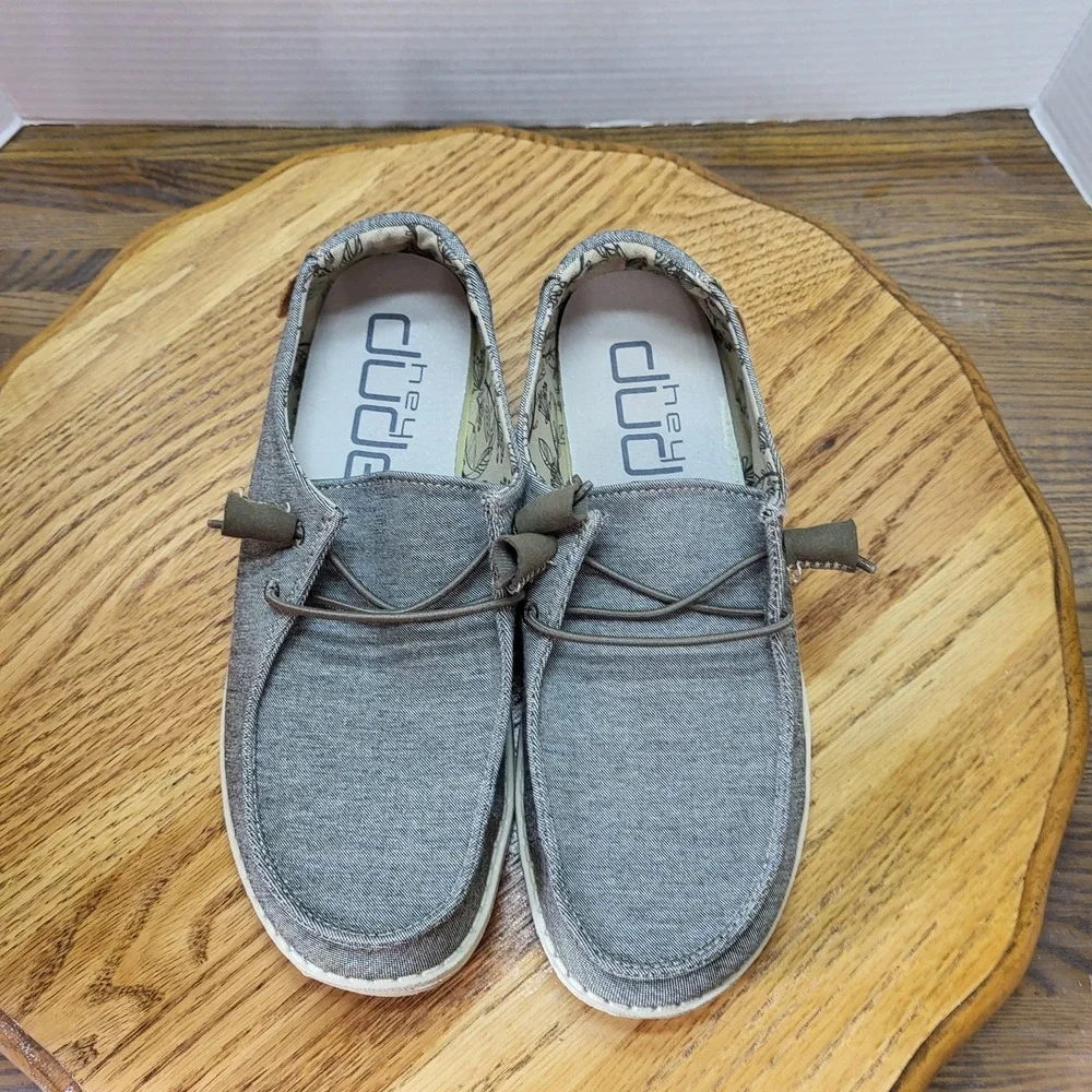 Hey Dude Wendy Linen Gray/Iron Slip On Shoes Women's Size 7